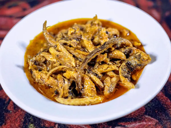 Mukebuka in a light tomato sauce